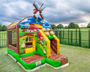 ISL Hüpfburg Farmer Bauernhof